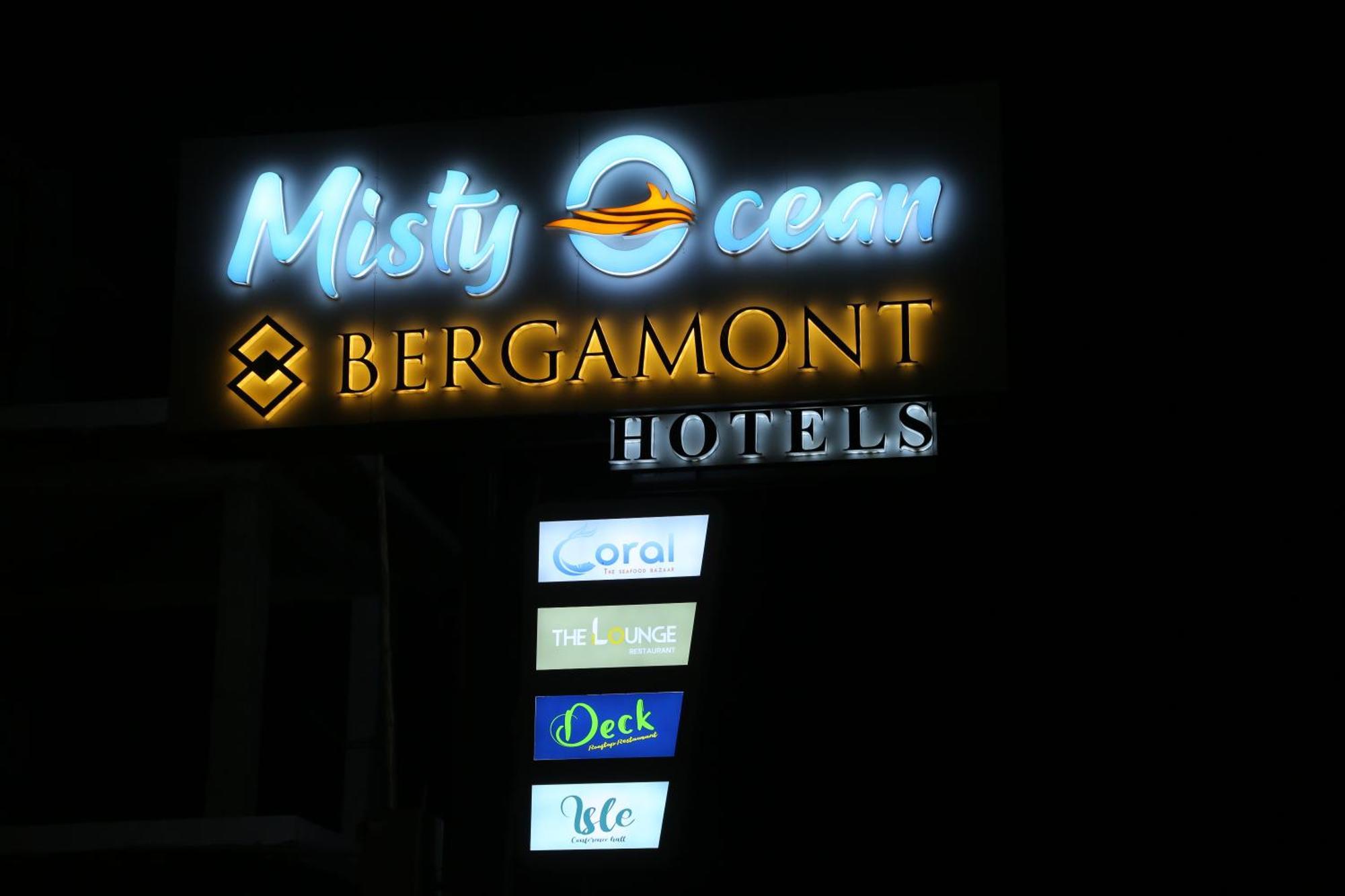 Misty Ocean - A Bergamont Group Of Hotel Kuilapalayam Exteriér fotografie
